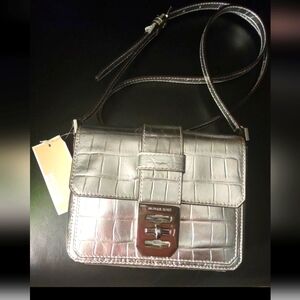 Michael kors silver leather crossbody purse shoulder bag handbag